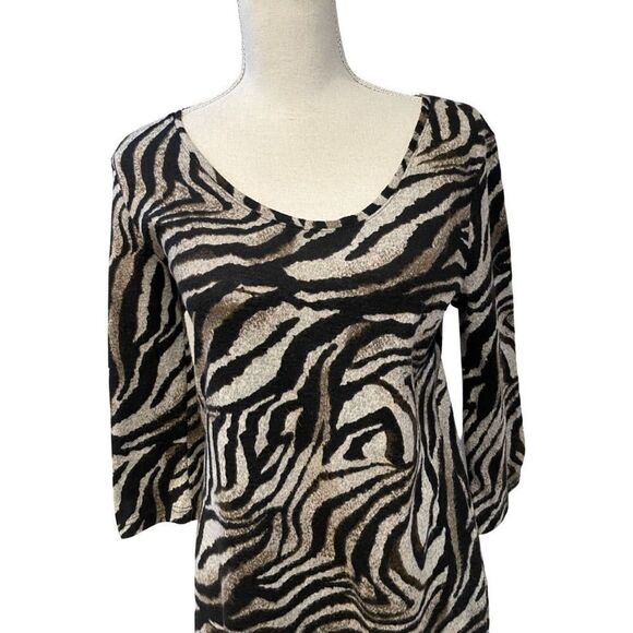 W118 BY WALTER BAKER- animal print sweater maxi dress w/ 3/4 sleeves & side slit - Picture 2 of 7